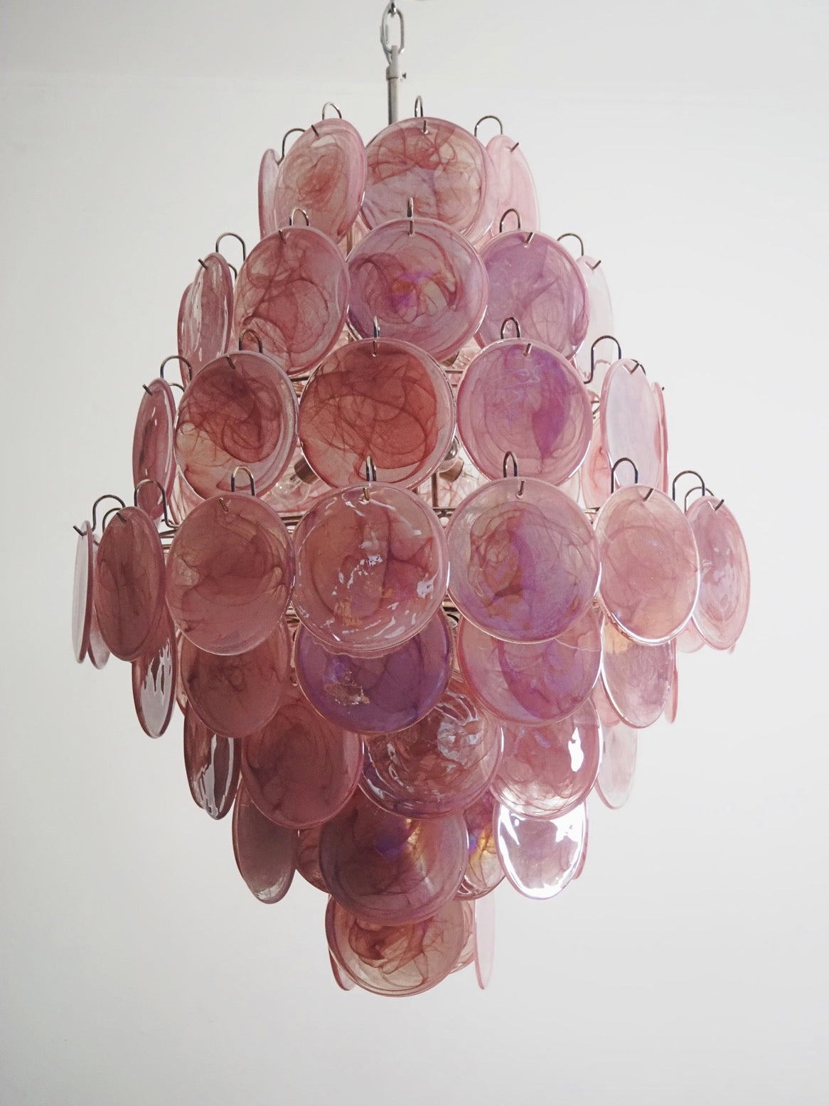 Murano Lysekrone – 87 Rosa Glassdisker – detalj 6 – Murano Classics