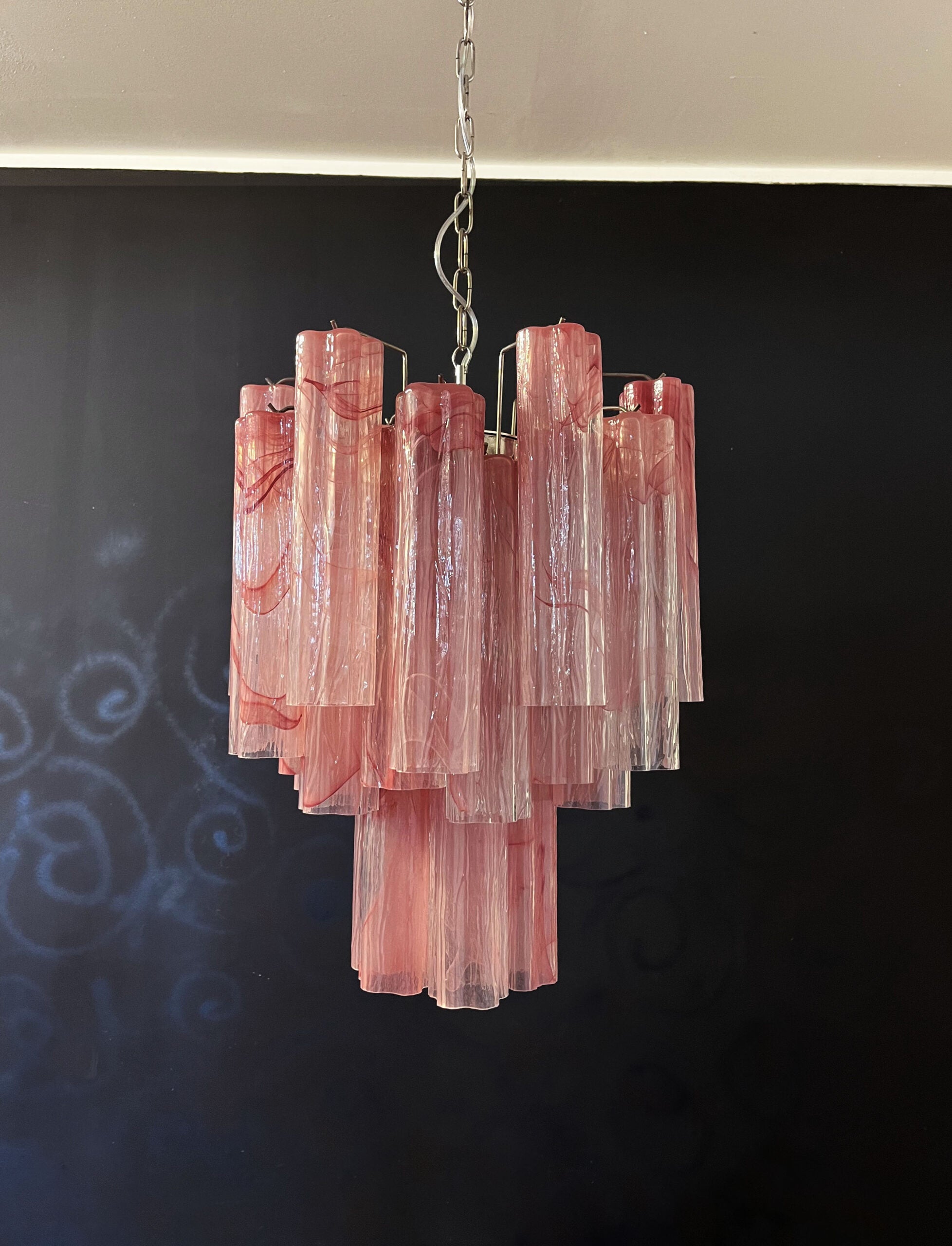 Murano Lysekrone – 30 Rosa Alabaster Glassrør – detalj 3 – Murano Classics