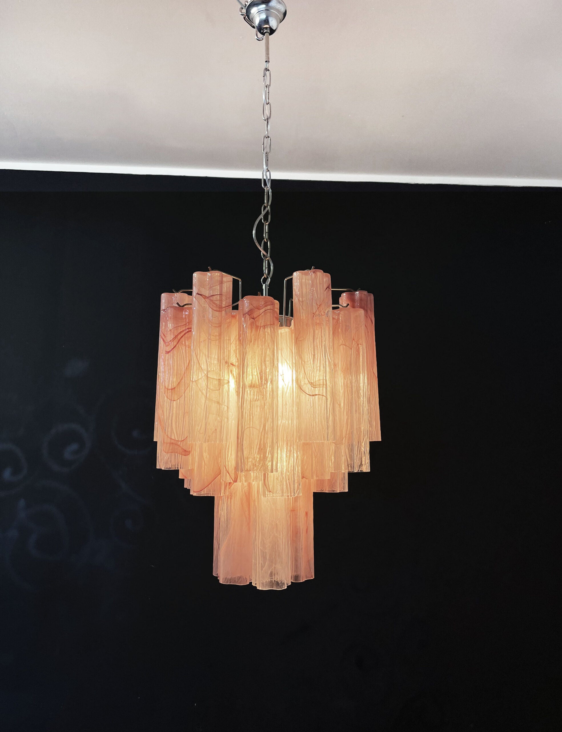 Murano Lysekrone – 30 Rosa Alabaster Glassrør – detalj 2 – Murano Classics