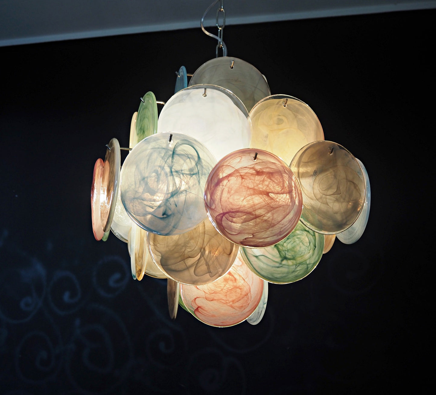 Murano Lysekrone | 36 Multifargede Glassdisker