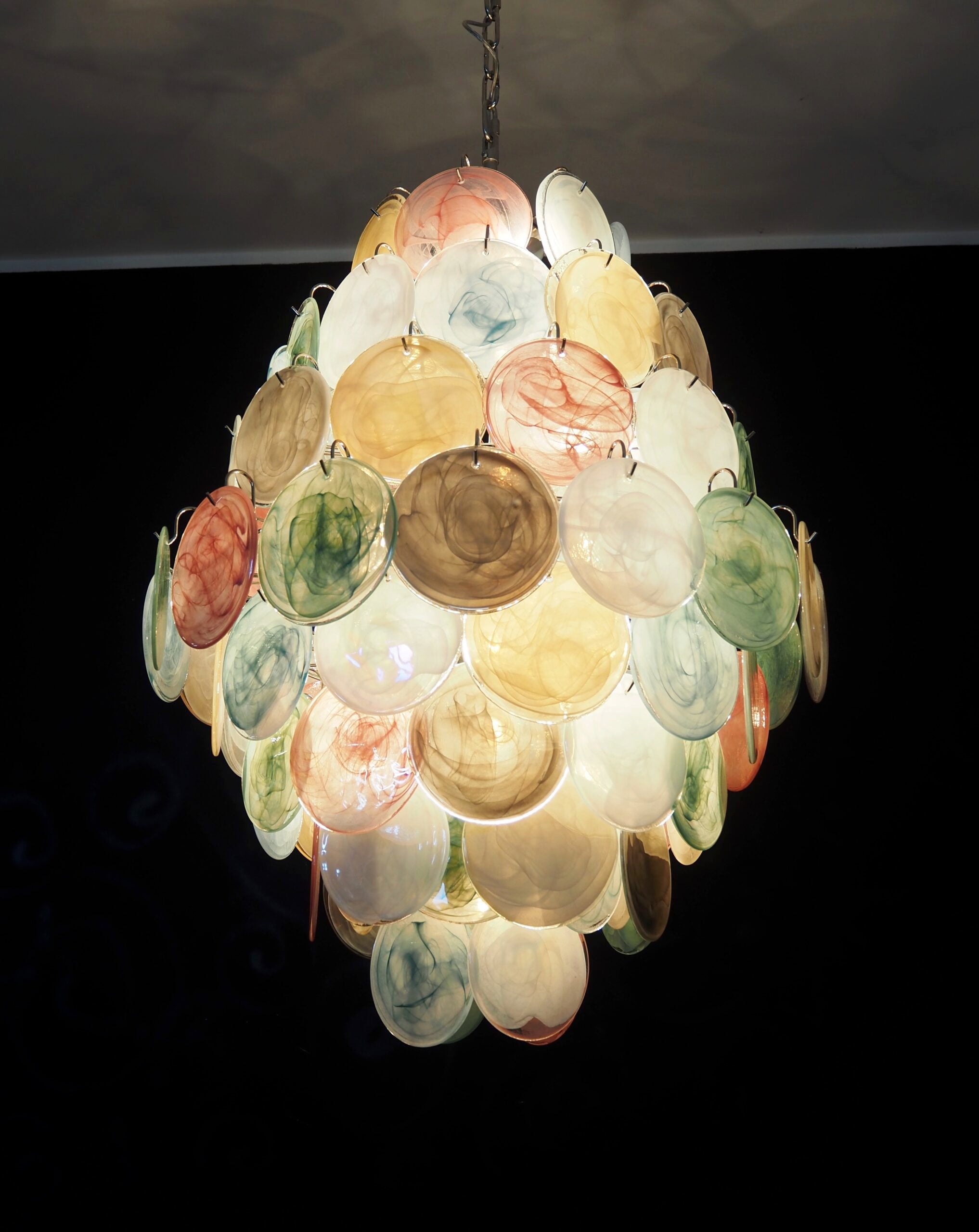 Murano Lysekrone – 87 Multifargede Glassdisker – detalj 10 – Murano Classics