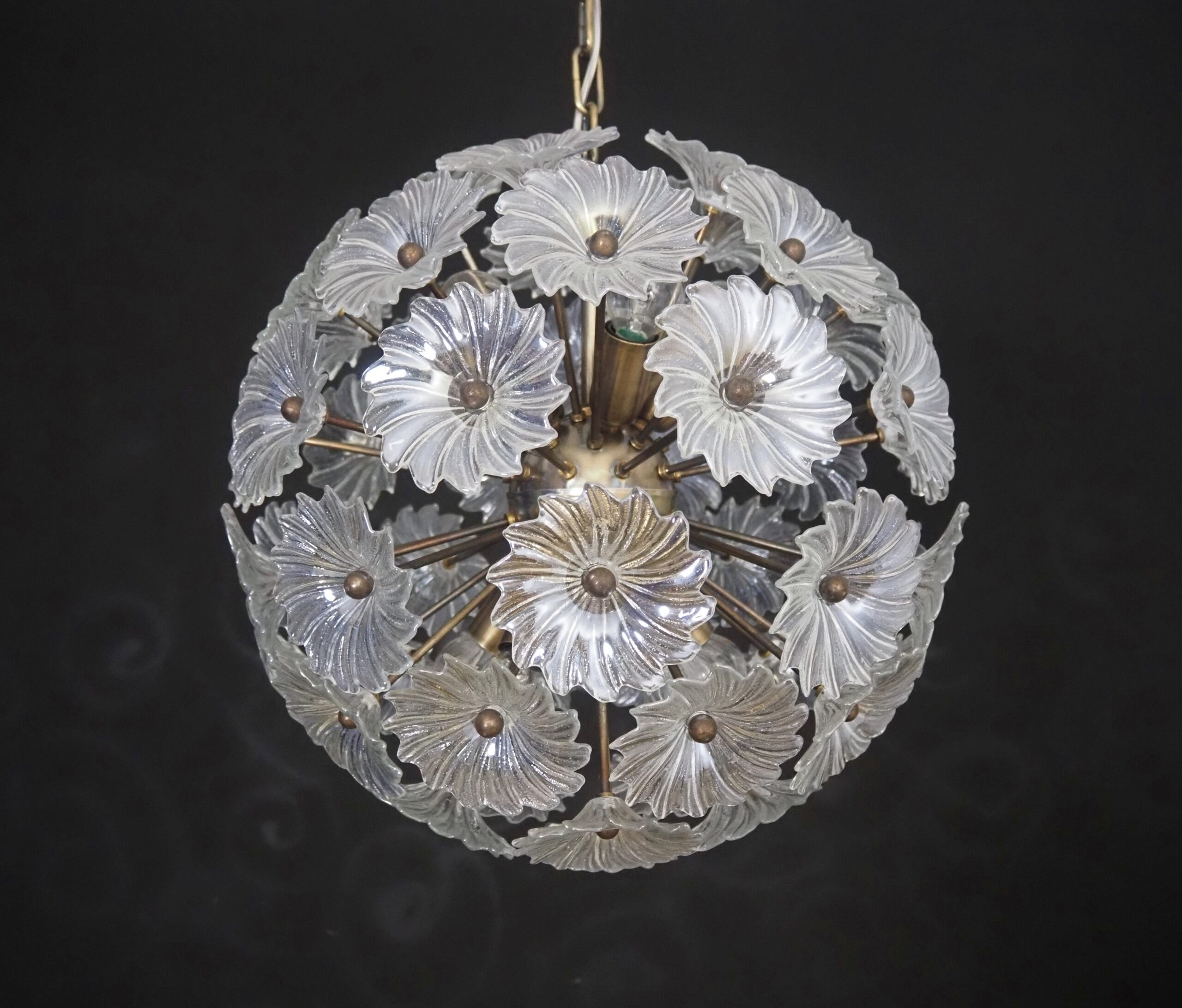 Murano Lysekrone – 51 Klare Tusenfrydglass – detalj 9 – Murano Classics