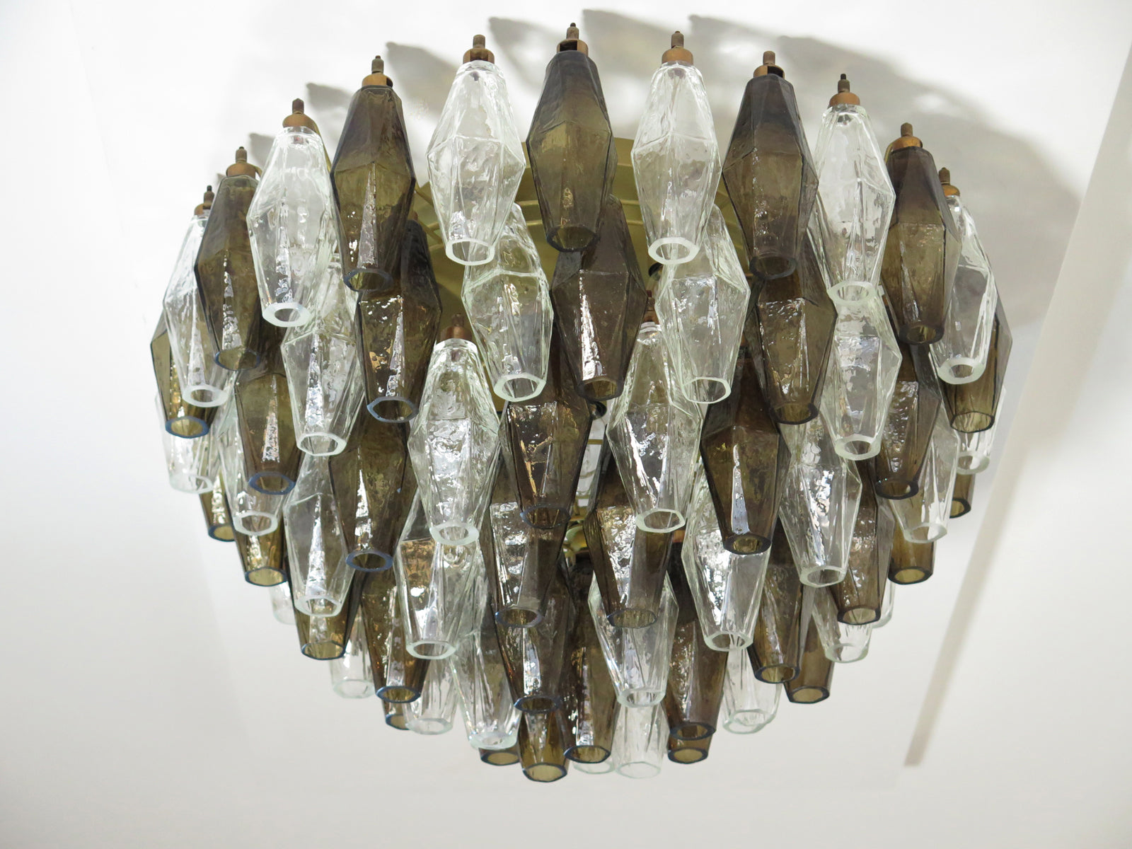 Murano Lysekrone – 84 Klare Røyk Poliedriglass – detalj 6 – Murano Classics