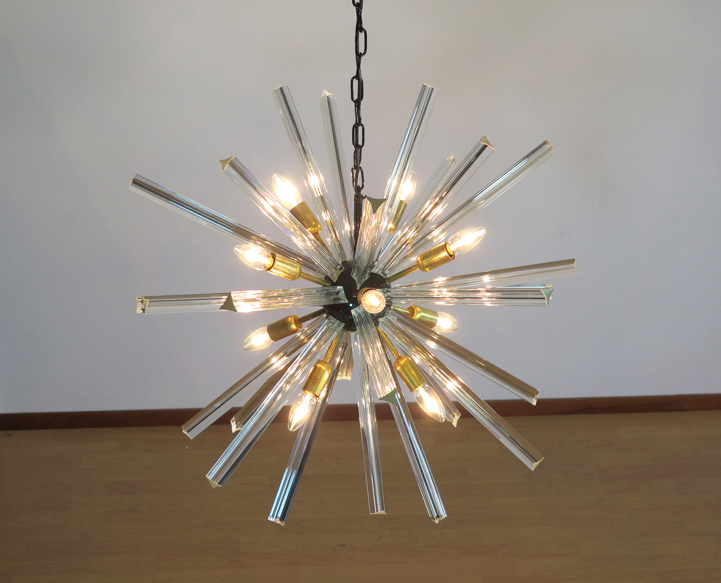 Murano Lysekrone | 30 Klare Iris Sputnik