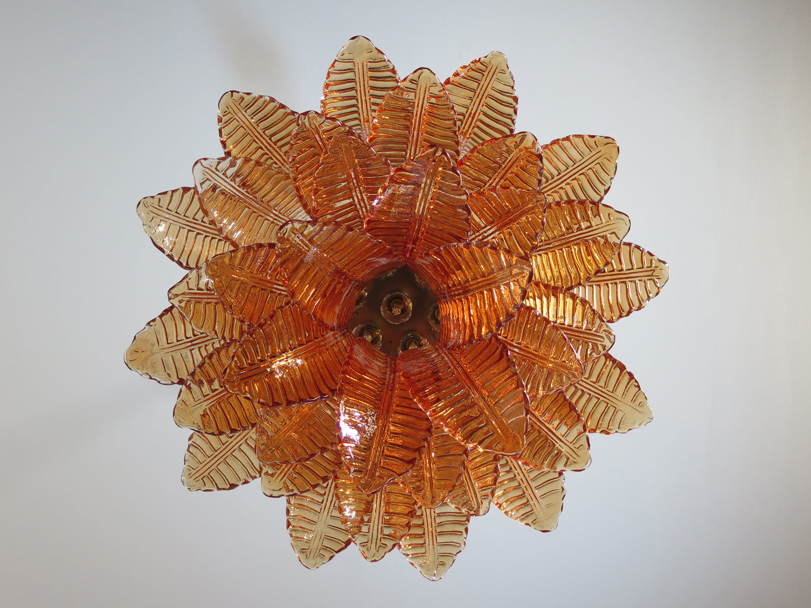 Murano Lysekrone – 36 Gule Felciglass – detalj 1 – Murano Classics