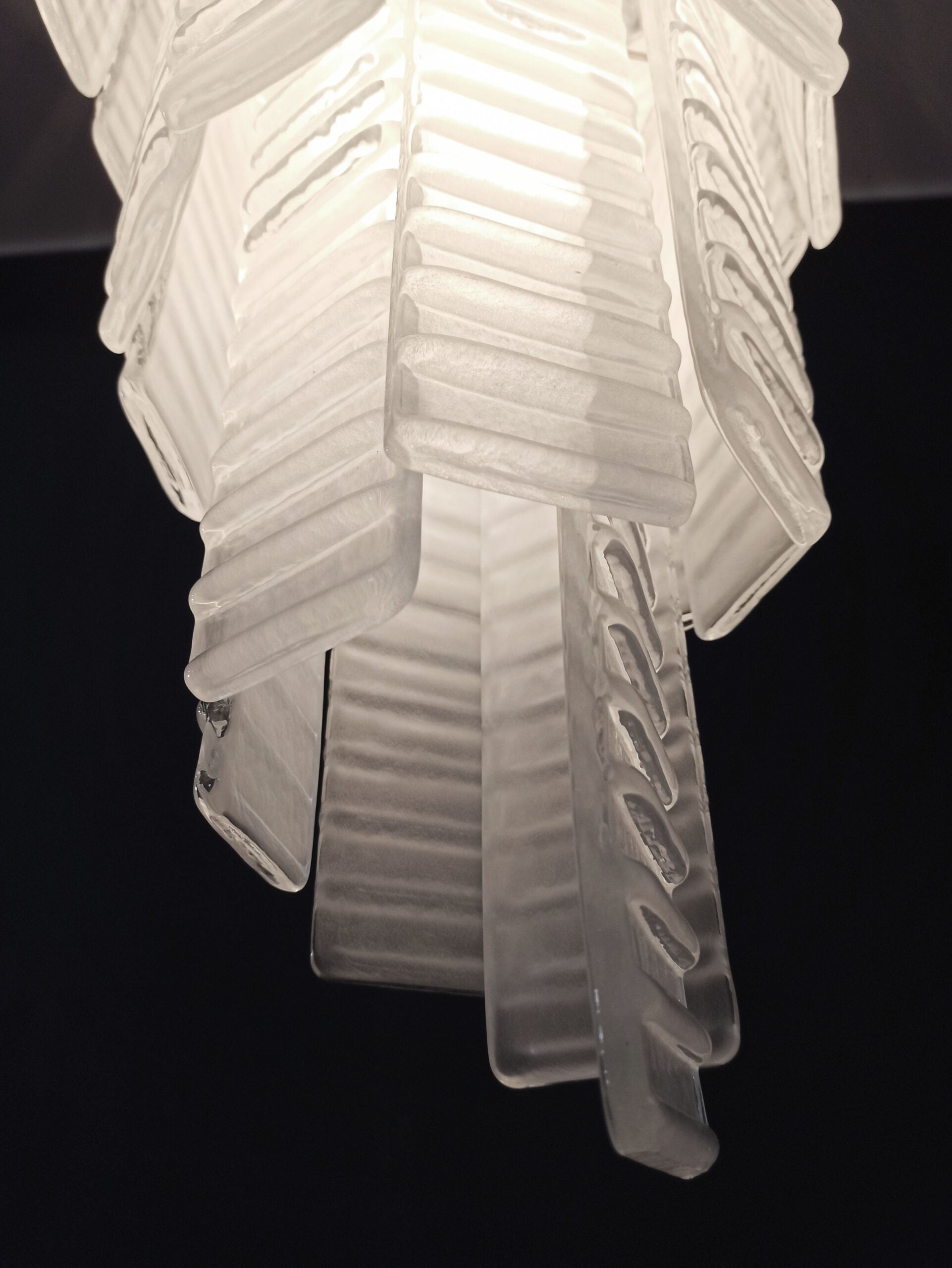 Murano Lysekrone – 83 Hvite Spiralglass – detalj 8 – Murano Classics