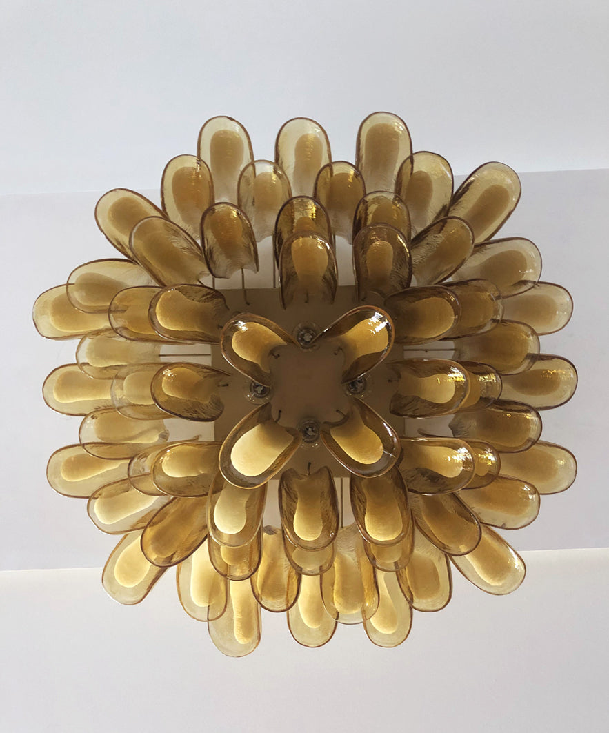 Murano Taklampe – 64 Karamel Konglebladglass – detalj 1 – Murano Classics