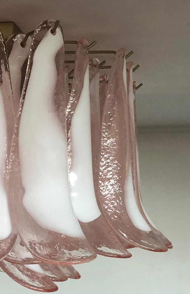 Murano Taklampe – 64 Rosa Konglebladglass – detalj 10 – Murano Classics