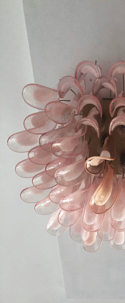 Murano Taklampe – 64 Rosa Konglebladglass – detalj 4 – Murano Classics