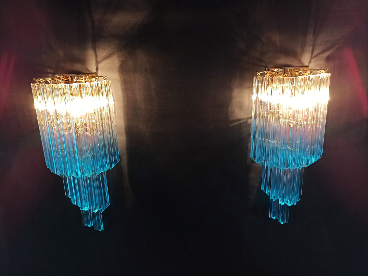 Murano Vegglampe | 32 Klare Blå Prismeglass | 2 stk