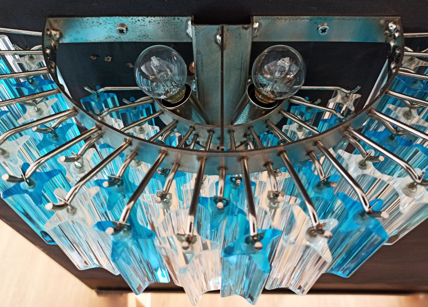 Murano Vegglampe | 63 Klare Blå Prismeglass | 2 stk