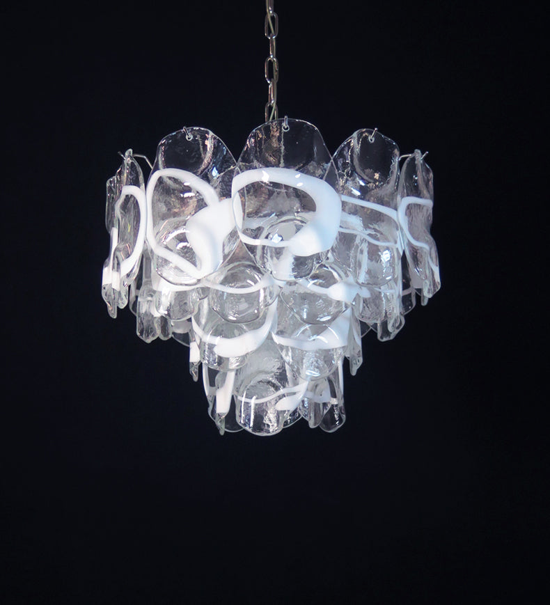 Murano Lysekrone – 36 Hvite Crostoliglass – detalj 3 – Murano Classics